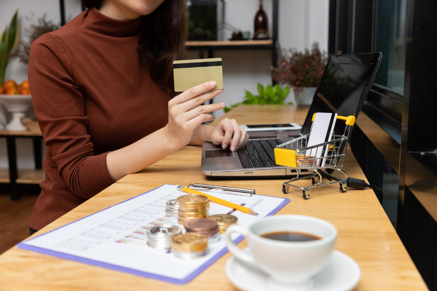 Small businesses are relying more on short-term loans for liquidity.