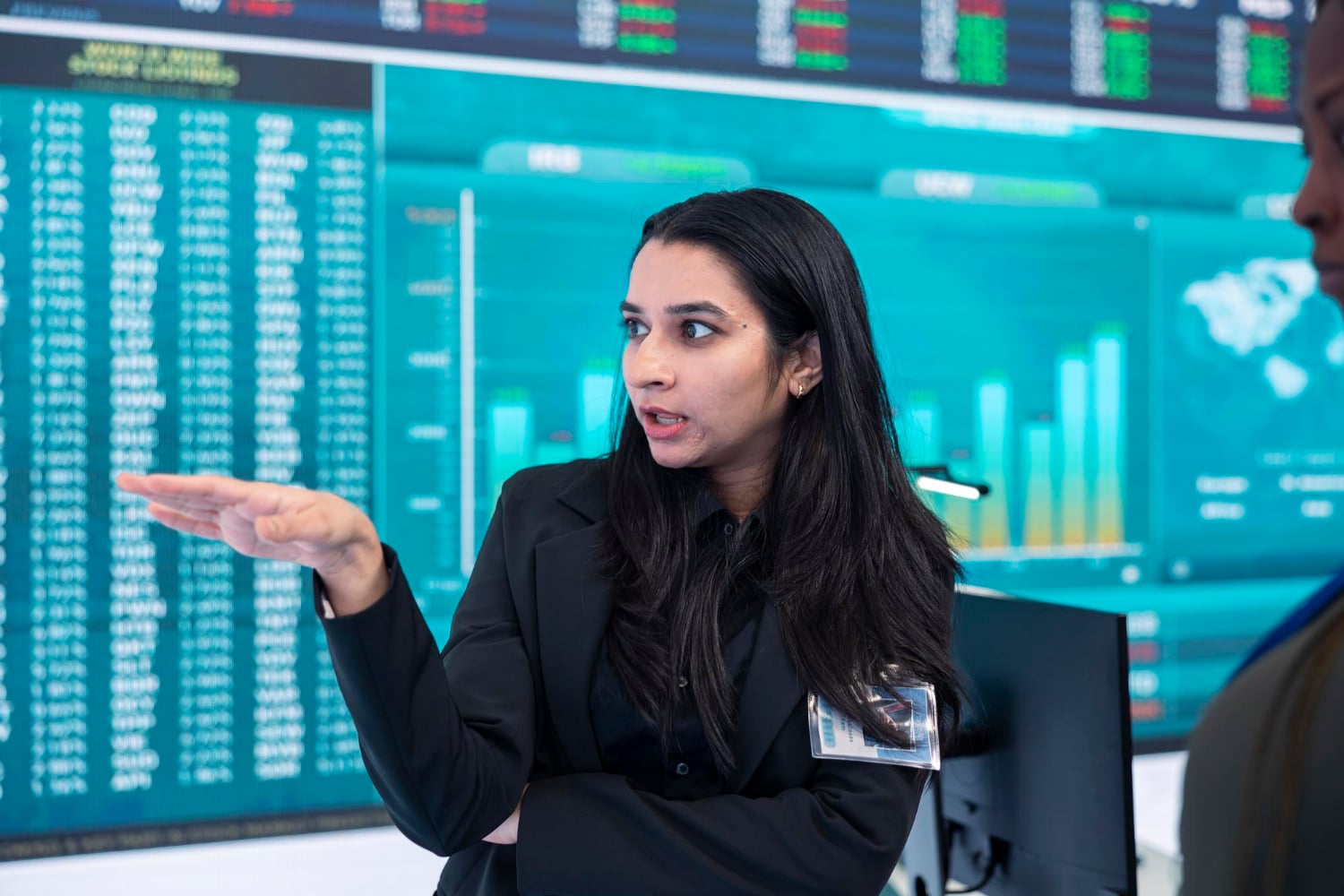 Banking Stocks Await Critical Federal Reserve Stress Test Results